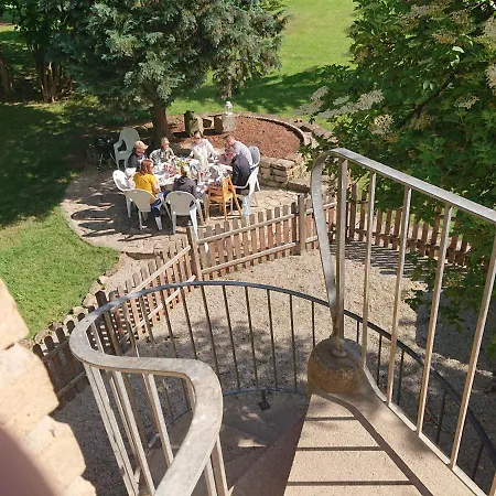 Ferienhaus Im Buchenwäldchen - Ruhig Gelegenes Haus In Der Für Bis Zu 12 Personen