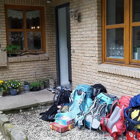 Im Buchenwaeldchen - Ruhig Gelegenes Haus - Wlan - Sauna - Garten 5000qm Und Grill Bis 12 Personen - Willkommen - Nur 10 Km Von Goettingen Casa de Férias *