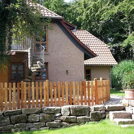 Im Buchenwaeldchen - Ruhig Gelegenes Haus - Wlan - Sauna - Garten 5000qm Und Grill Bis 12 Personen - Willkommen - Nur 10 Km Von Goettingen *