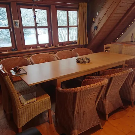 Im Buchenwaeldchen - Ruhig Gelegenes Haus In Der Fuer Bis Zu 12 Personen Vakantiehuis