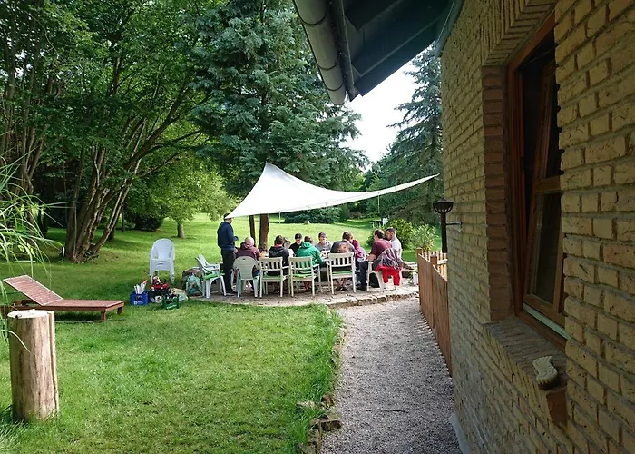 Im Buchenwaeldchen - Ruhig Gelegenes Haus In Der Fuer Bis Zu 12 Personen Dom wakacyjny Gleichen